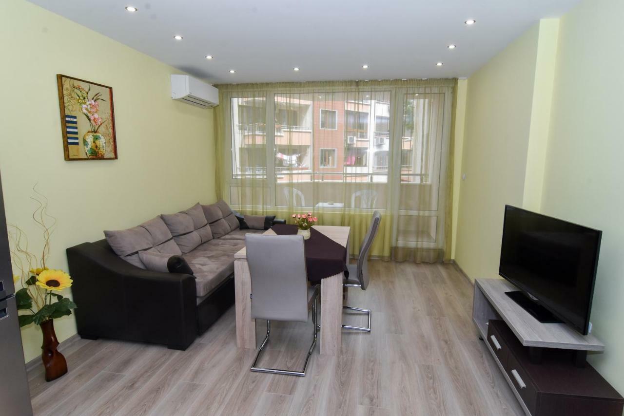 Apartment Deni Burgas Bagian luar foto
