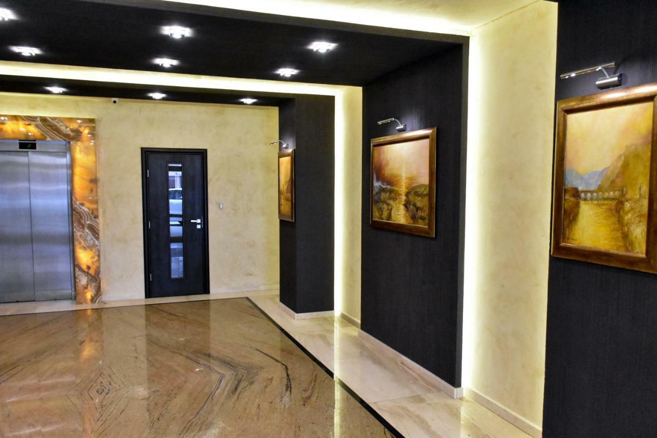 Apartment Deni Burgas Bagian luar foto